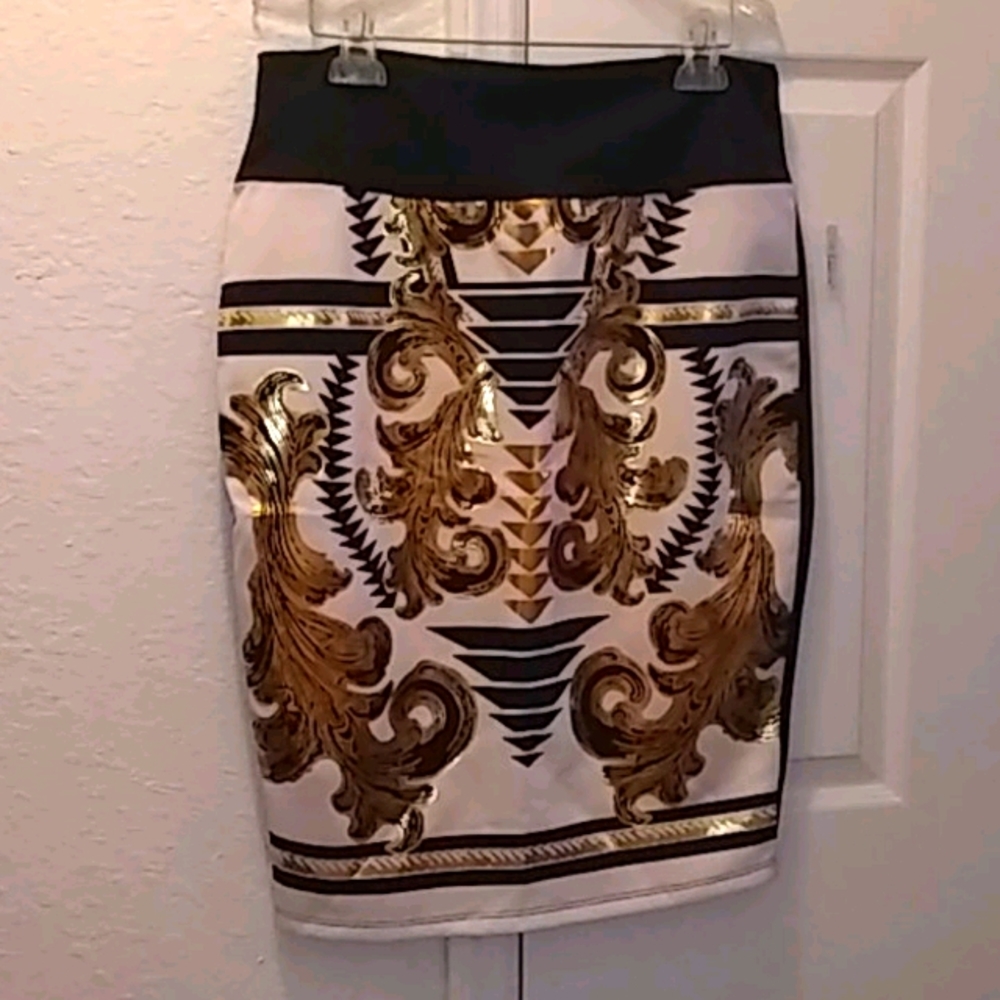 Dots Plus Pencil Skirt